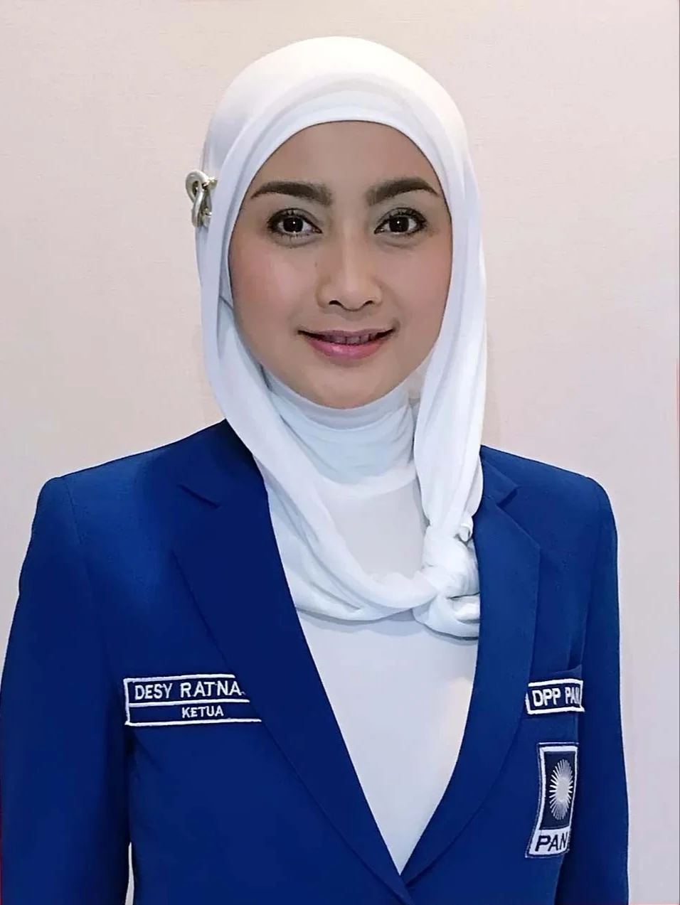 Potret Desy Ratnasari