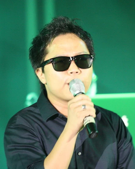 Potret Sandhy Sondoro
