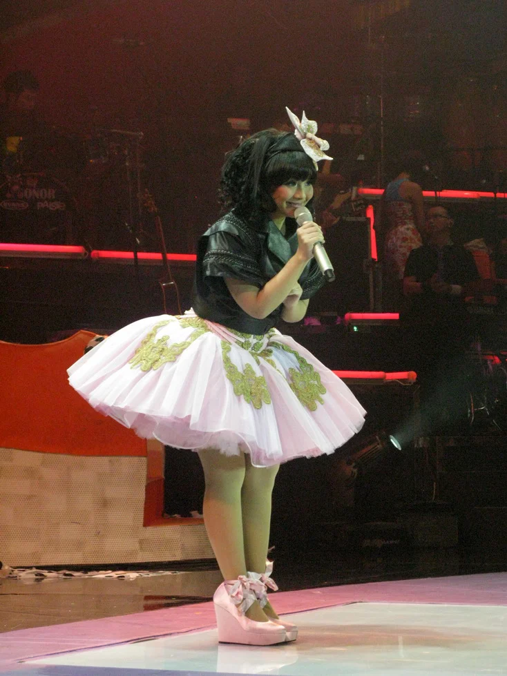 Potret Gita Gutawa