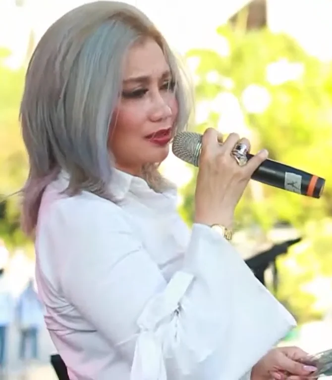 Potret Reza Artamevia