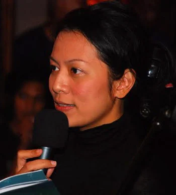 Potret Dewi Lestari